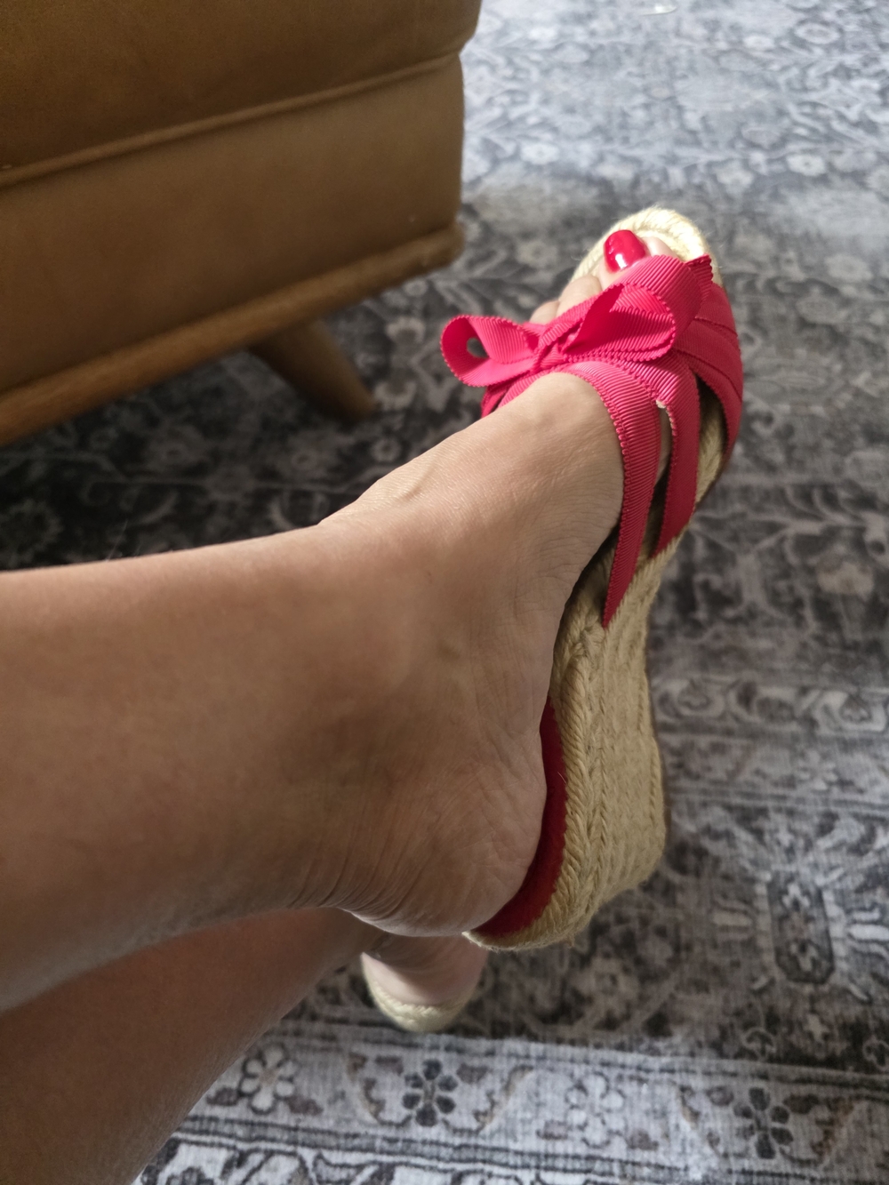 Christian Louboutin Women’s Red Espadrille Bow Slide Sandals - Picture 2 of 4